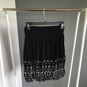 Knox Rose Black Skirt
